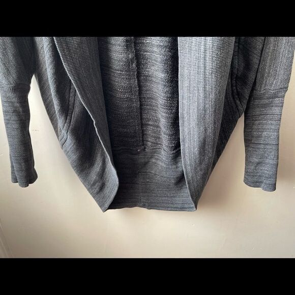 aritzia Wilfred Diderot Sweater grey size small - Picture 15 of 15